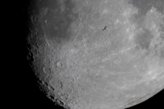 Lune-iss-1